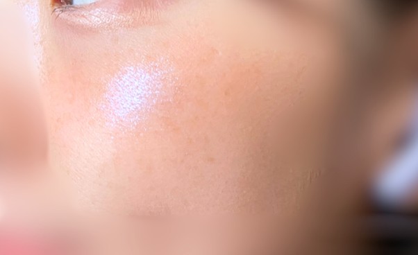 顔にも塗ってみた！