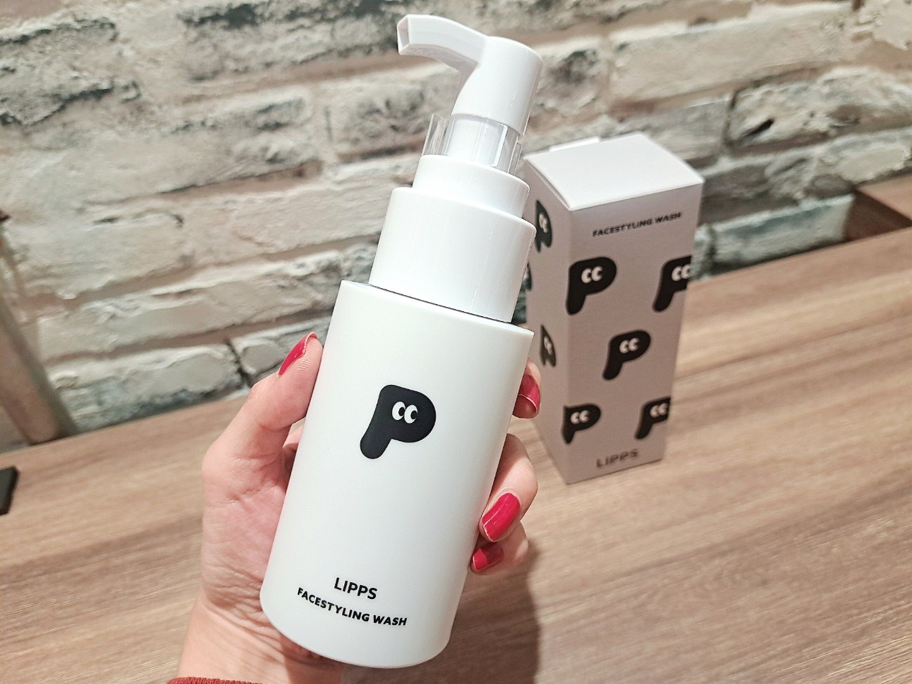 『リップス フェイススタイリングウォッシュ』の特徴