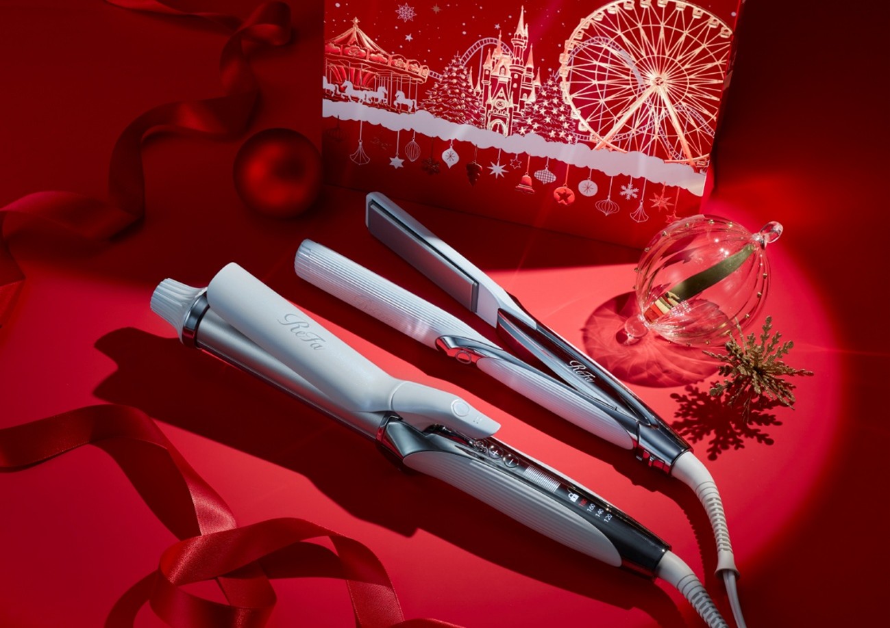 ④リファストレートアイロン プロ／23,000円（税込） リファカールアイロン プロ 38mm・32mm・26mm・19mm／25,000円（税込）