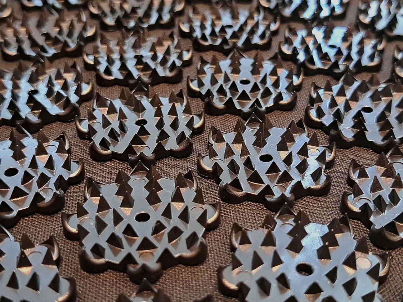 1．特許出願済み特殊スパイク 「mineral core®」