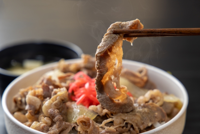 例1. 人気牛丼チェーン店で牛丼を頼んだら？