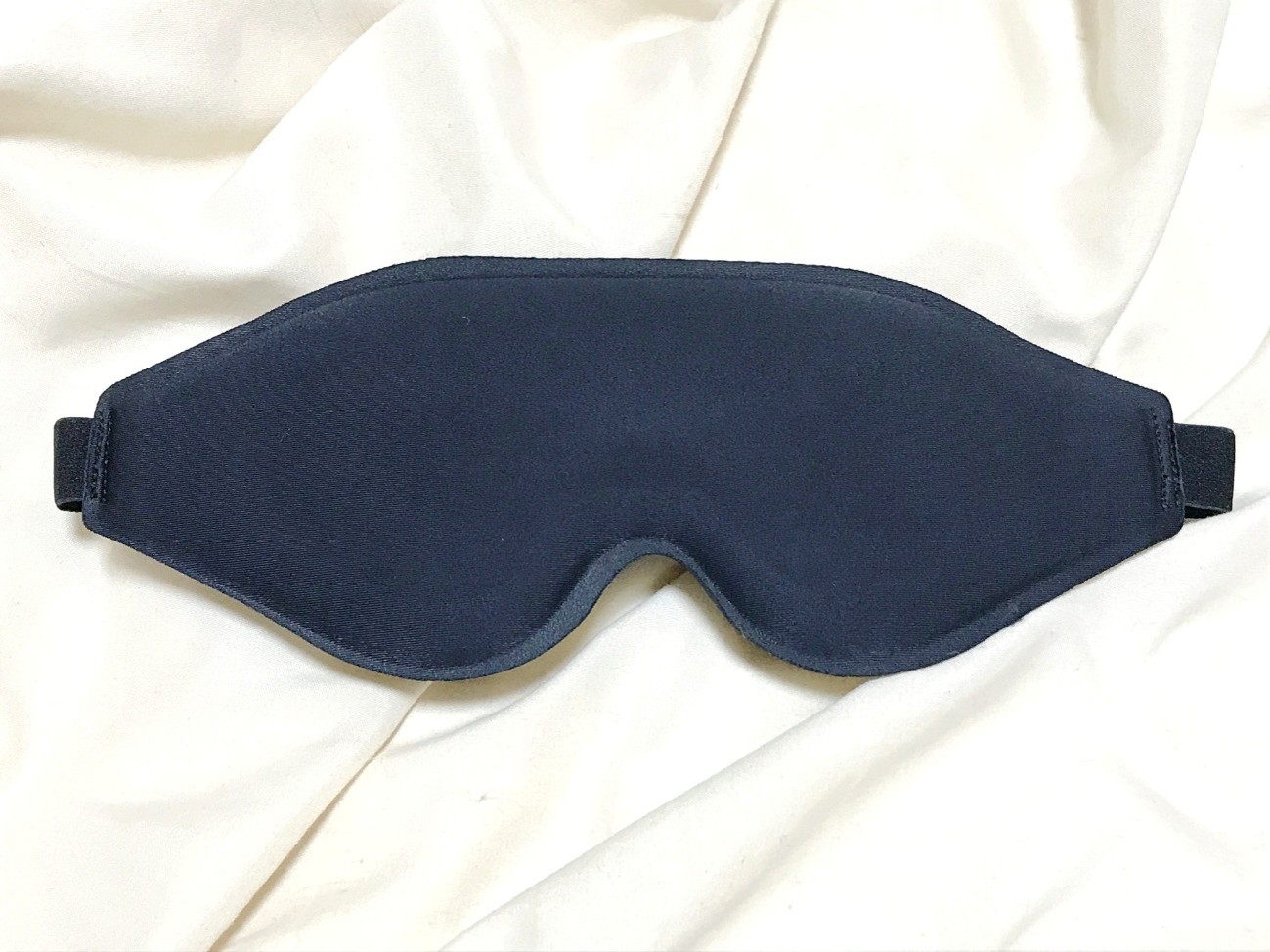 シャットアイマスク