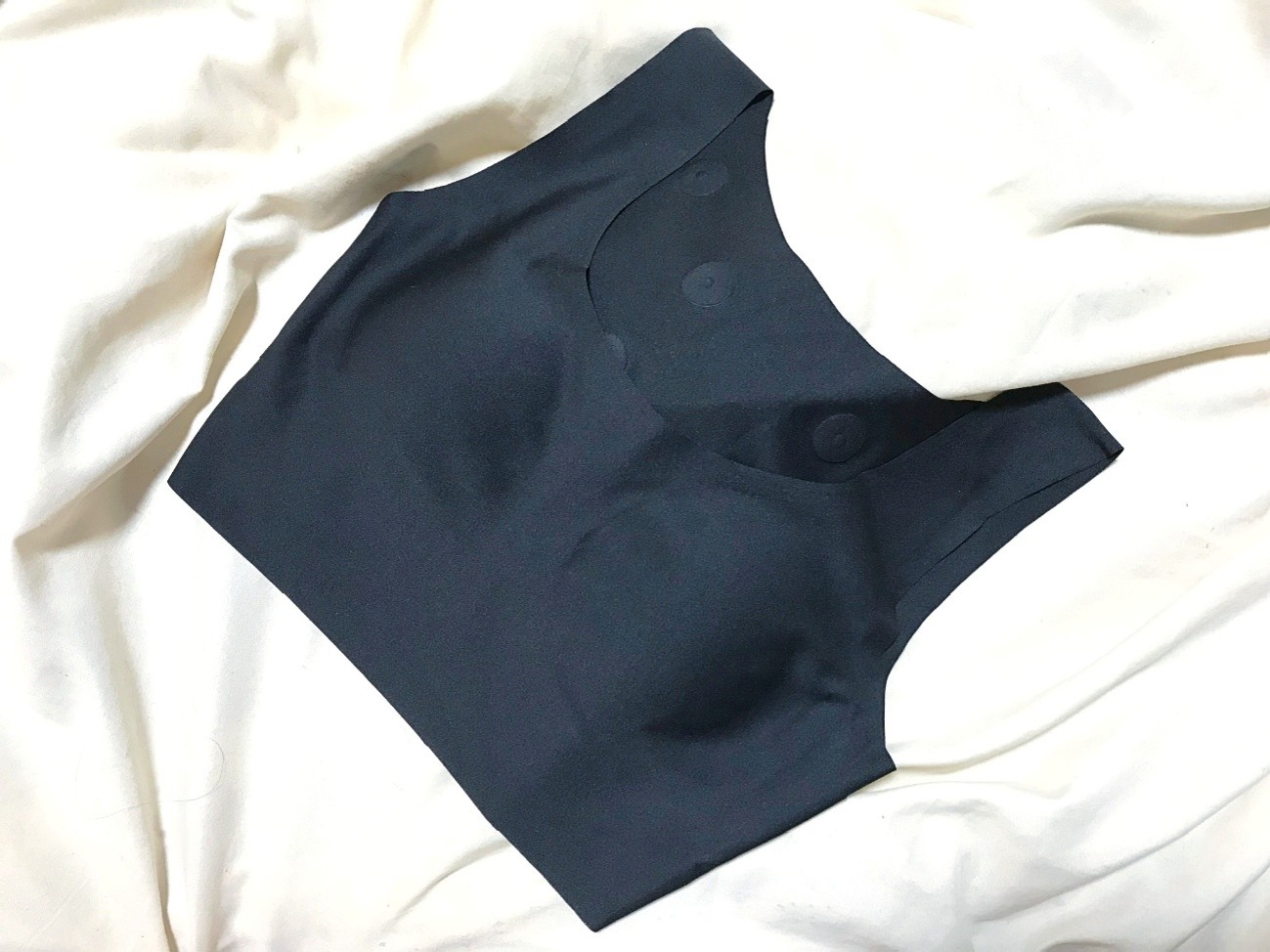 ▼「肩らっくす SEAMLESS」