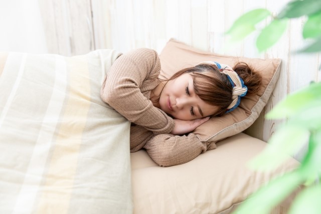 睡眠不足が美容と健康に与える４つの影響！睡眠の質を高めるためのドイツ製のおすすめマットレス『エマ・スリープ』もご紹介