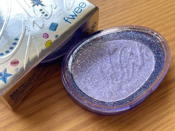 誕生石モチーフが激カワ！SNSでも話題沸騰中の『fwee（フィー）グリッツストーンハイライター』を本音でレビュー